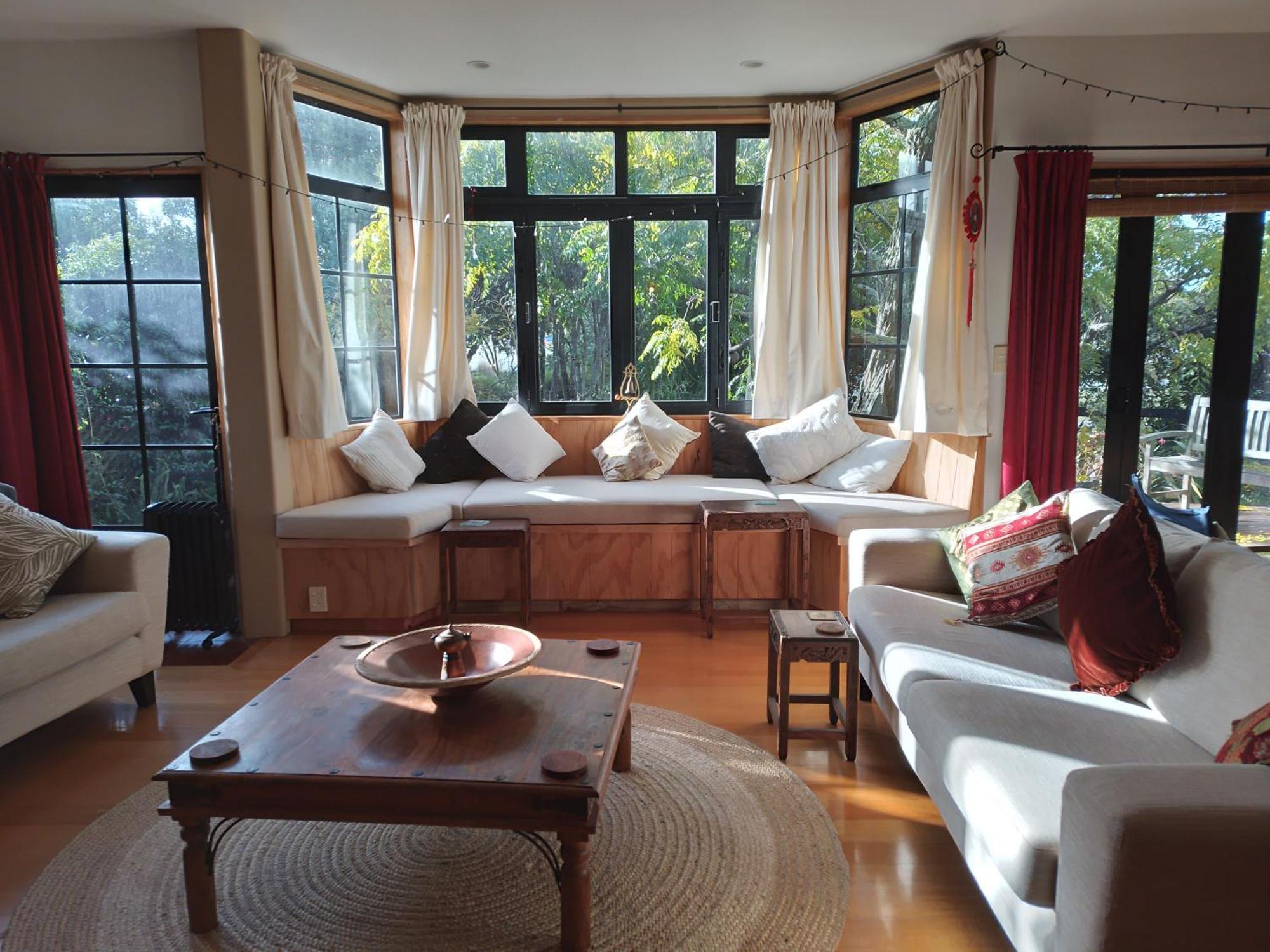 Birds Eyes Te Awanga Bed and Breakfast Buitenkant foto